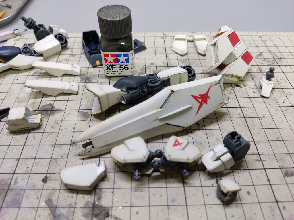 チッピングはパーツをバラして実施。というか、バラさないとチッピングは無理ですね。