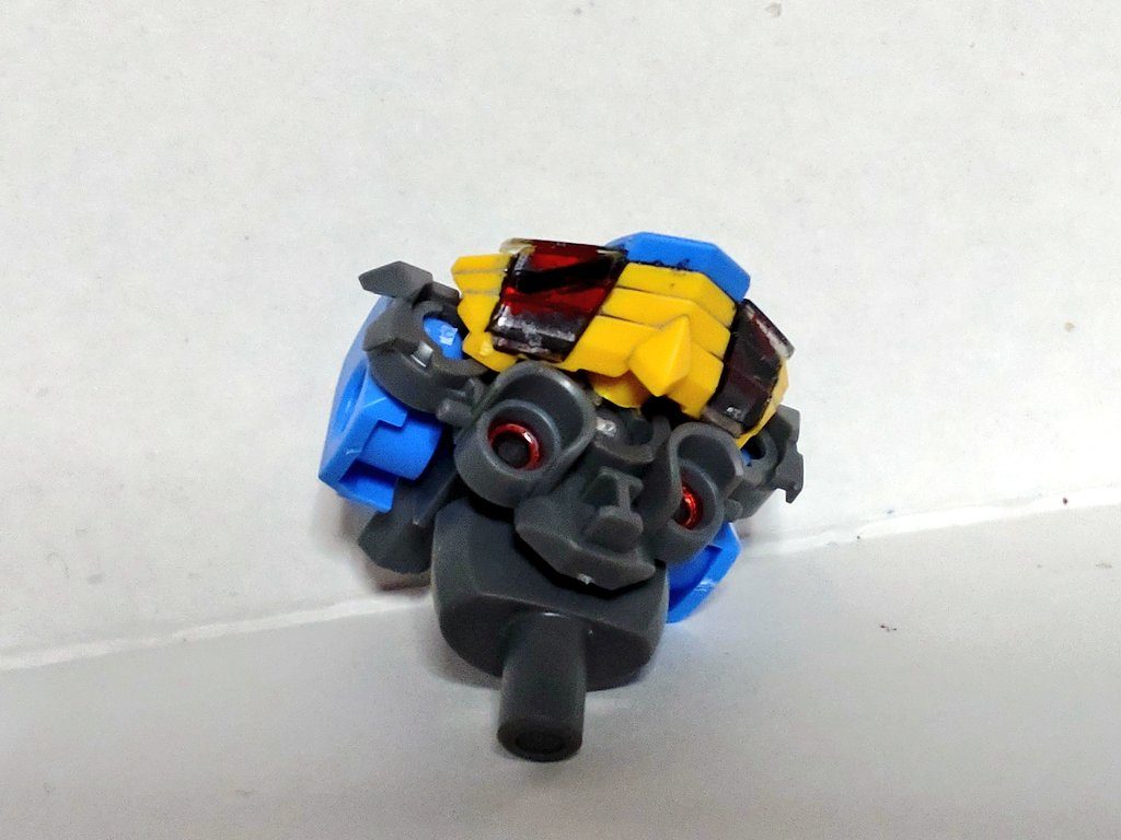 組み込むとこんな感じに。面が下を向いてるから全くと言って良いほど目立たんス Twitterの方にも投稿してるので、そちらもどうか…