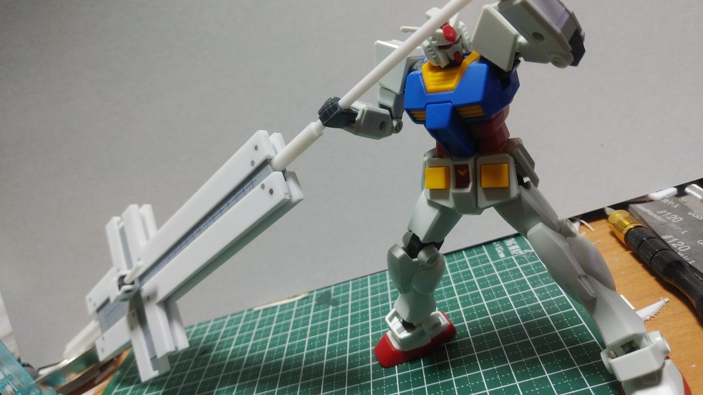 メイスの様にも使えますと言うか、もはや何でも言った者次第もう1個作って羽みたいにバックパックに付けたら面白ろそう以上。十字砲火アルカブスクルスでした