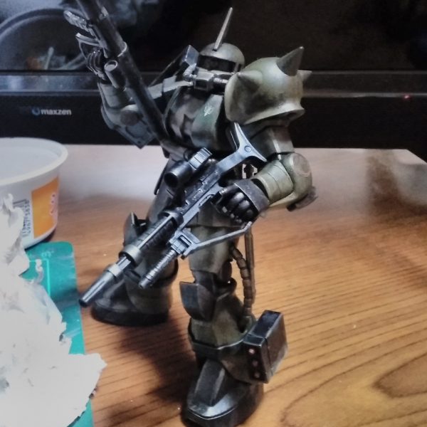 ザクを作りたい。から作った。