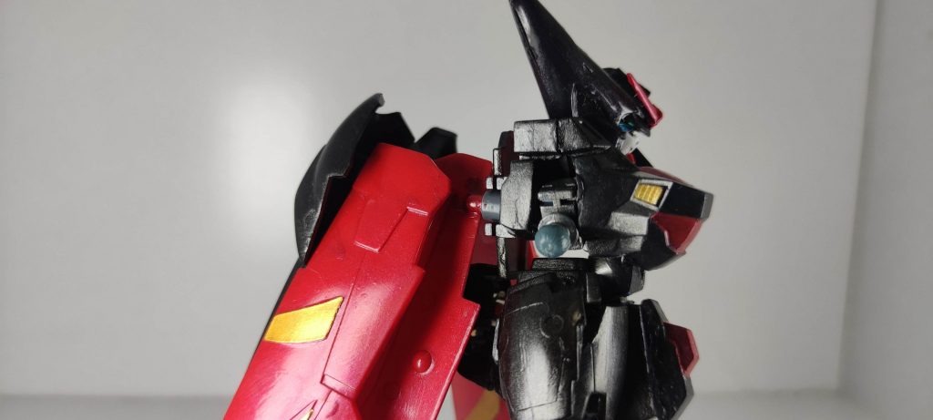 肩関節はかなり動きます。