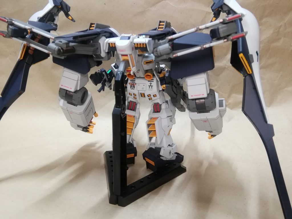 ガンダムTR-1［ヘイズル・アウスラ］ギガンティック・アーム・ユニット装備–5枚目/制作者：@mooh_moooh
