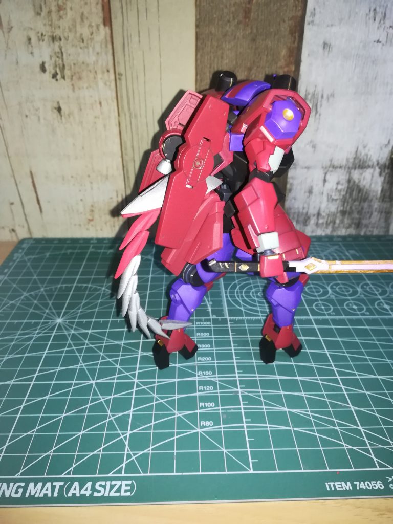 横尻尾のカールが最高尻尾自体は本来阿頼耶識システムなど搭載されてない百錬に無理やり搭載した結果の補助具、という脳内設定リアタイで一周しただけのニワカなのでその辺りはご愛嬌