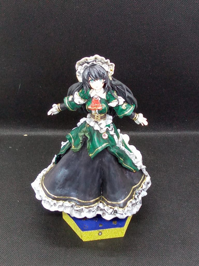 工程2にウエザリングと装飾をして完成瞳はFAGマガツキ用のデカールを加工して使用しています