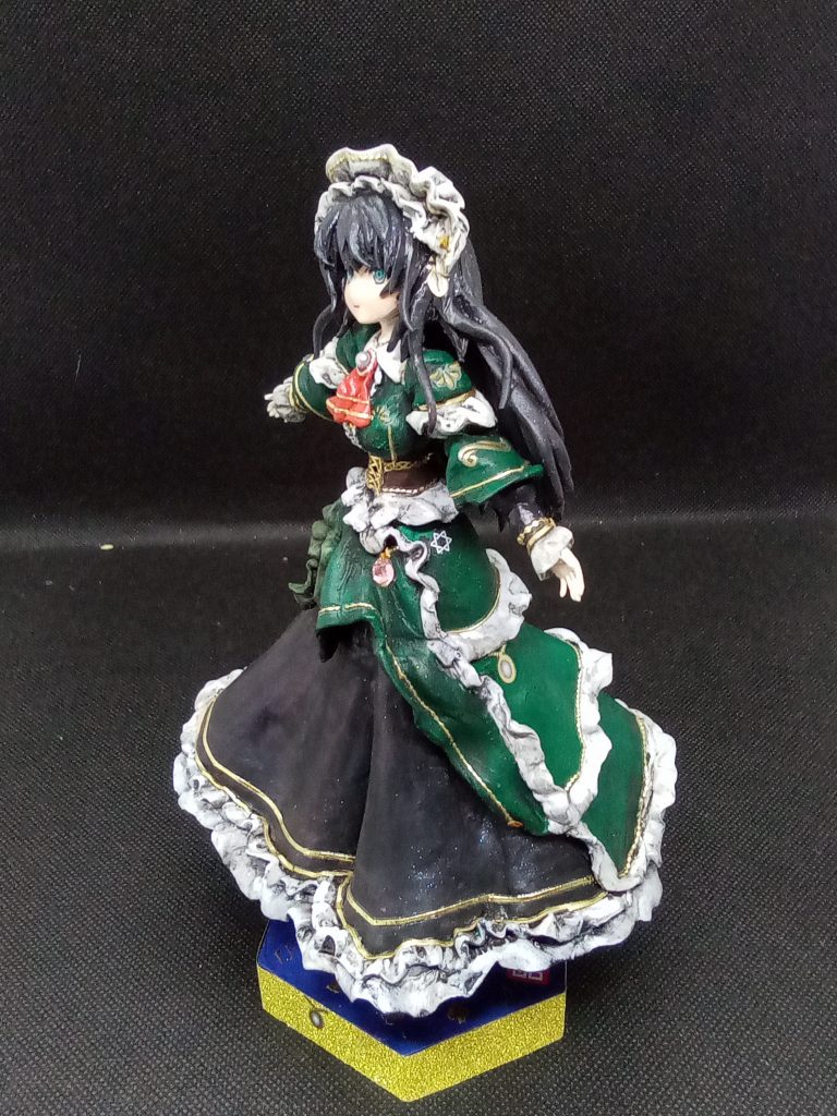 材料骨格はアルミ線とアルミホイル本体はスカルピー&Mrホビーさんのエポパテ装飾と上着・髪の毛はタミヤさんのエポパテスカートは樹脂粘土を使用樹脂粘土は初めて使ってみましたが 安いのに強度があって驚きました