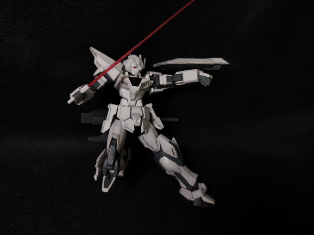 シールド内蔵の機関砲