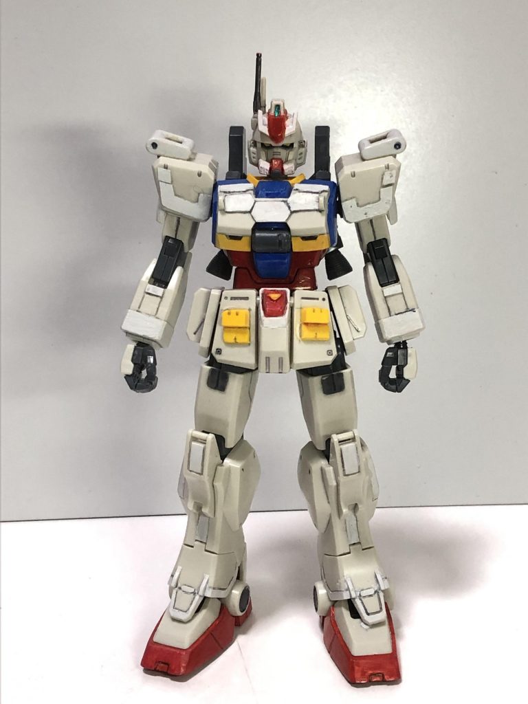 〈設定〉ラサ基地にてグフカスタム、アプサラスⅢを次々と撃破し多大な戦果を挙げたEz8の改造コンセプトに有用性を感じた上層部が、大破したEz8の改修データを元に試験的に開発した「最初からこの形に作られたEz8」。設計自体は陸戦型ガンダムを基盤としているものの、全パーツが高い精度で1から作成されており、またGMと同じくRX-78のデータフィードバックも受けているため装甲強度、ジェネレーター・駆動出力の全てが原型機から比べ物にならない程に向上している。