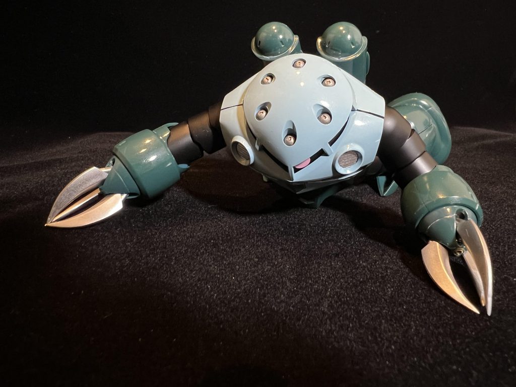 泳いでる感はない