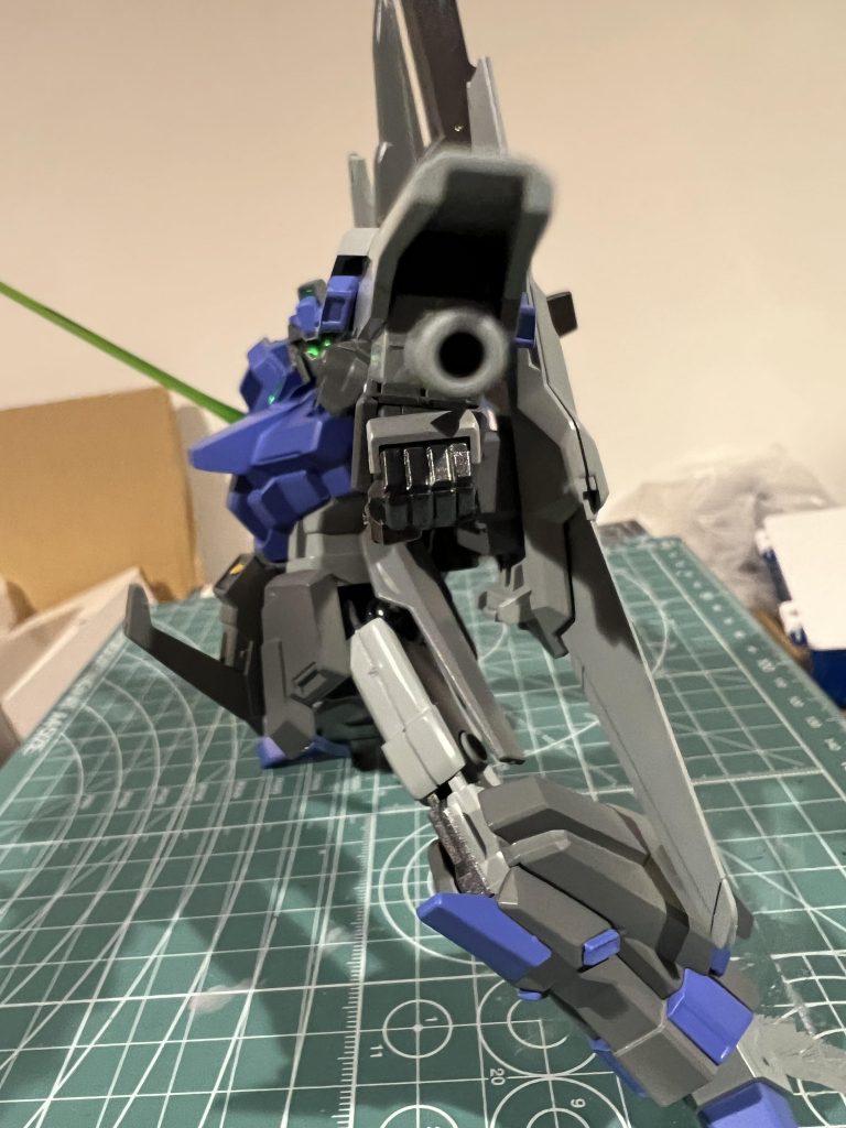 リゼル隊長機–2枚目/制作者：しまもとさかな