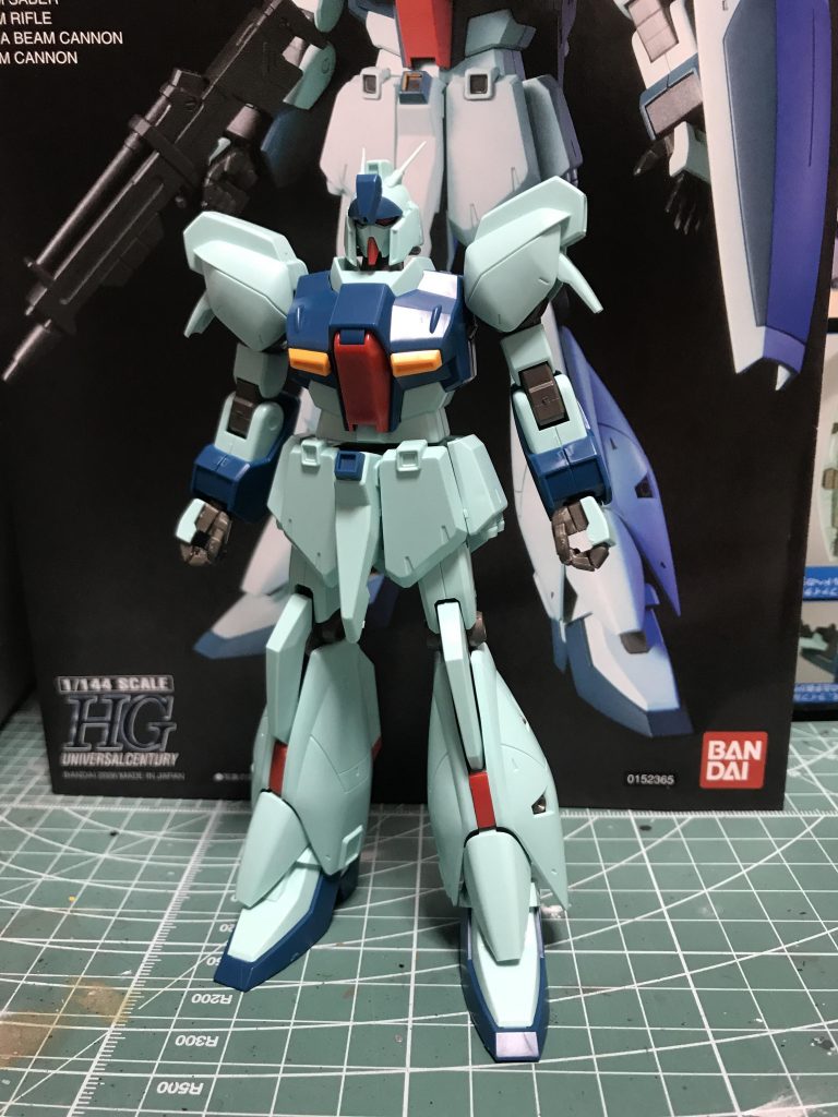 仮組みです。すでにカッコいい。