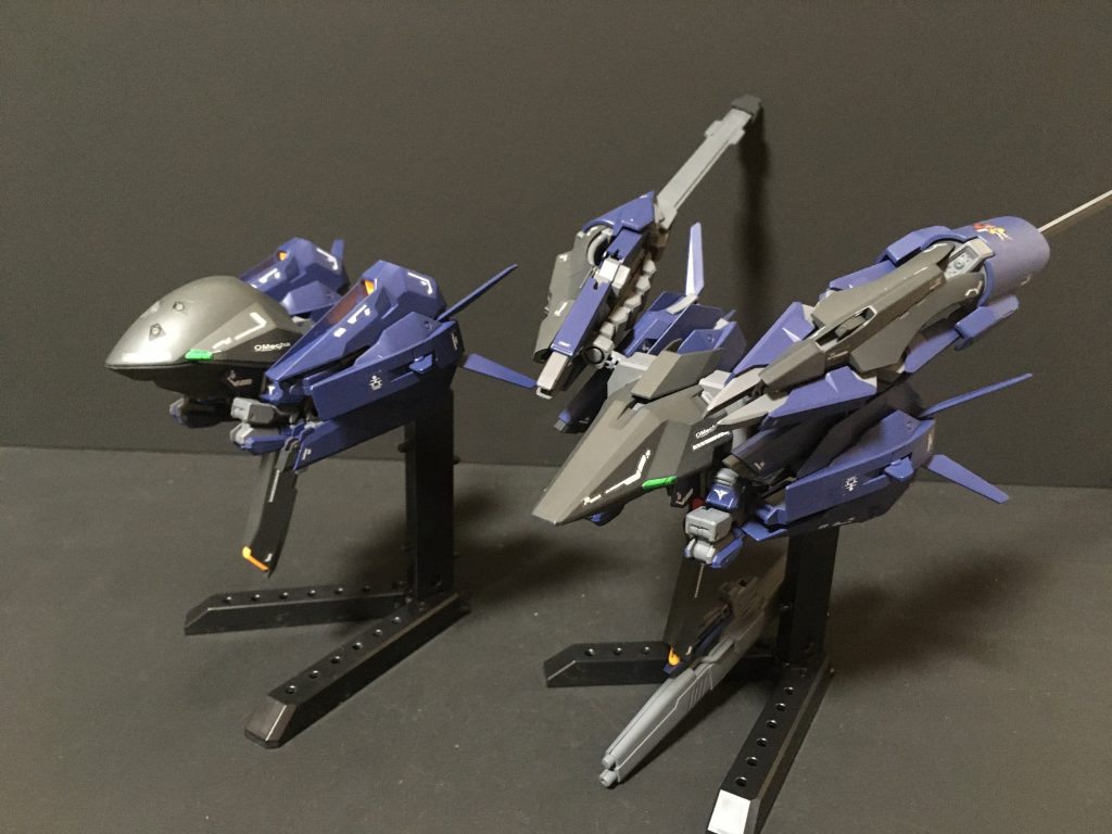 ウーンドウォートとMA形態のツーショットブースターポッドが変更されたので、MA形態はウーンドウォートとかなり変わった趣になりますが中身は同じです。ウーンドウォート https://gumpla.jp/hg/1167995ご覧いただきありがとうございました。気に入っていただけたら いいね👍を宜しくお願いします。