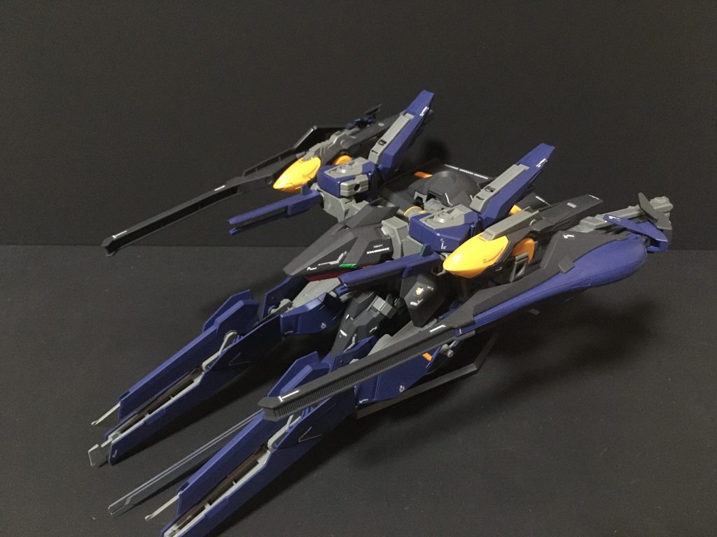 MA形態アドバンス仕様MA形態にフルドドⅡを組み合わせた状態です。