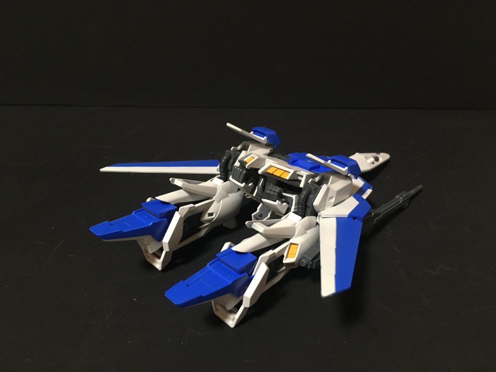 ウェイブライダー形態 後方ショット