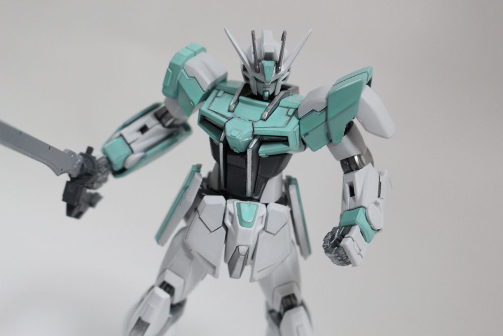 プラ板はちょこちょこ貼りつけただけですが、情報量が増えてなかなか満足。