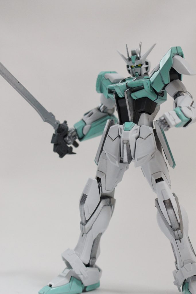 スジ彫り、プラ板、面出しなど、ディテールアップの練習を兼ねてつくってみました。うーん、スジ彫りはやっぱり難しい。キレイに掘ってる人、本当に尊敬です……。