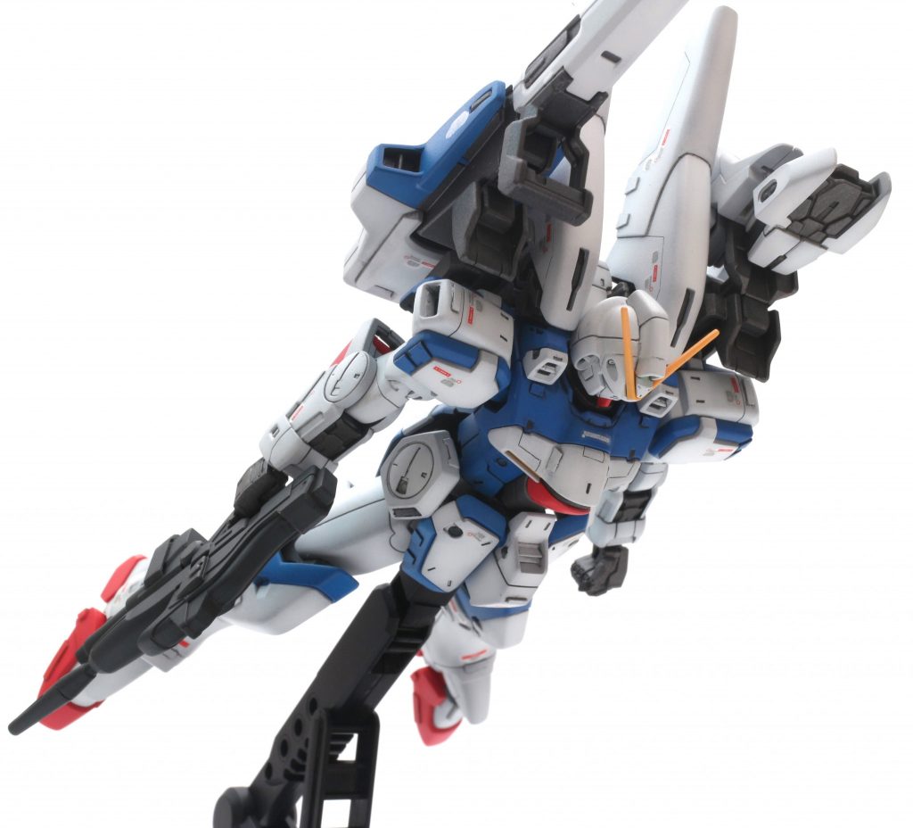 結果的には・エアブラシでの取り扱いはアクリジョンに比べて非常に楽．塗料が詰まる，ニードルの先端で固まるといったことはなくなりました．希釈も楽ちんです．・塗膜強度はアクリジョンよりもやや弱い印象ですが及第点・発色，隠ぺい力も期待以上・エナメル墨入れにも耐えられるということで非常にポジティブな印象でした．