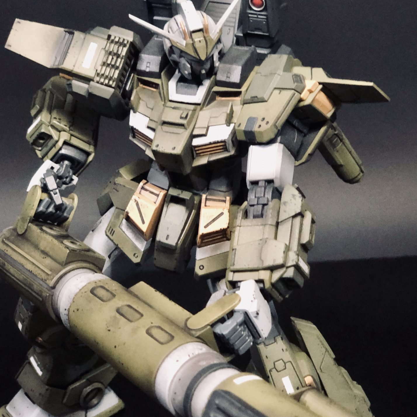 割引クーポン 徹底改修塗装済み ＭＧ 1/100 ガンダムストーム