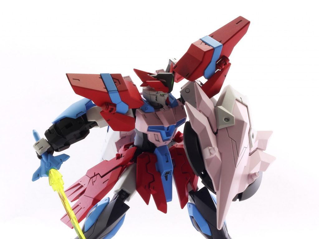 サーベル!騎士風機体にはやっぱこれでしょA・ZU・NAにはファンタジー感を感じていたのでイージスナイトをチョイスしましたが、とても気に入りました