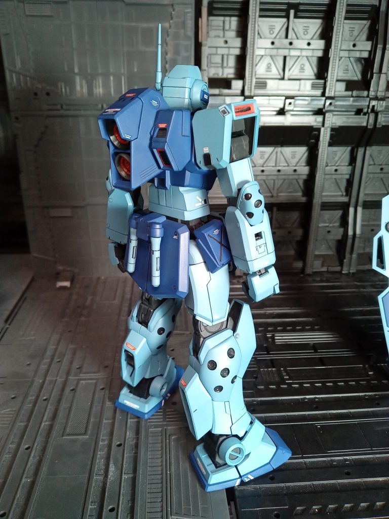 肉眼で、見た色合いに一番近いショット。今回は調色がうまく行って、非常に満足な出来。