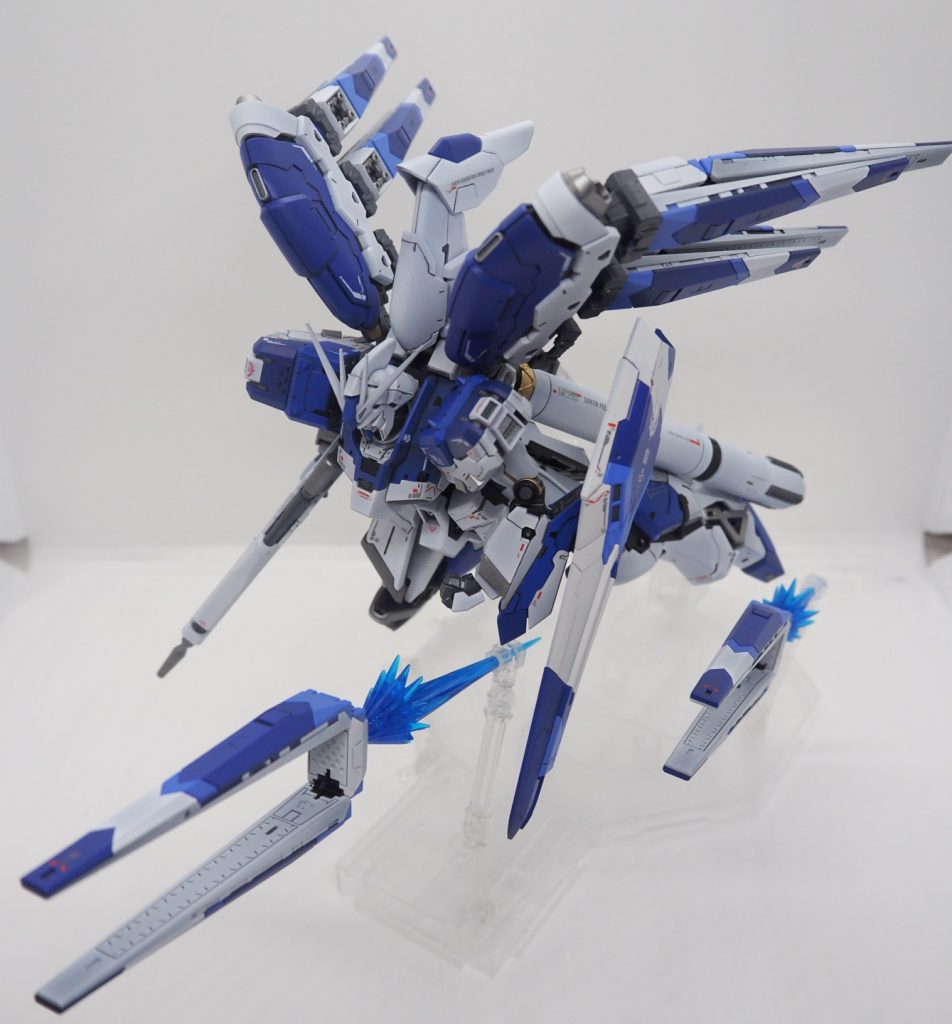 Hi-νガンダムといえばフィンファンネル！ということで射出エフェクトも用意しました