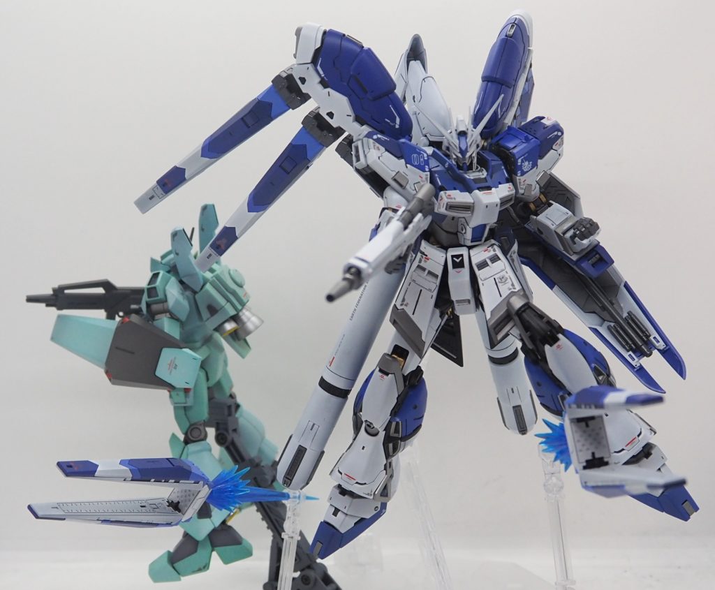 同時期に作ったジェガンと一緒にやはり量産機が脇を固めると画面が締まります