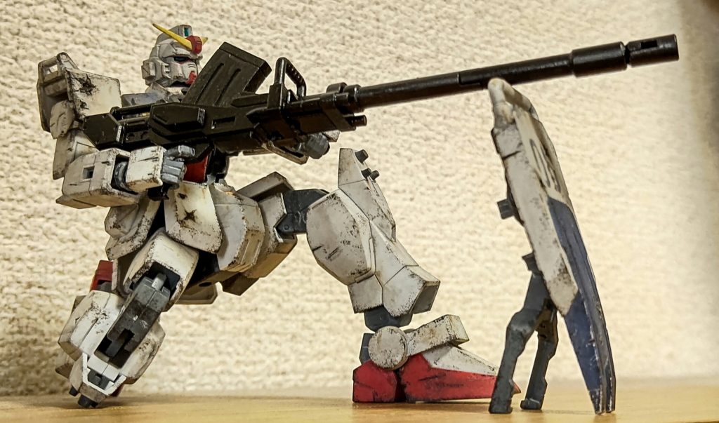 このキャノンがカッコよすぎてほかのポーズを取らせる気がしないほど。