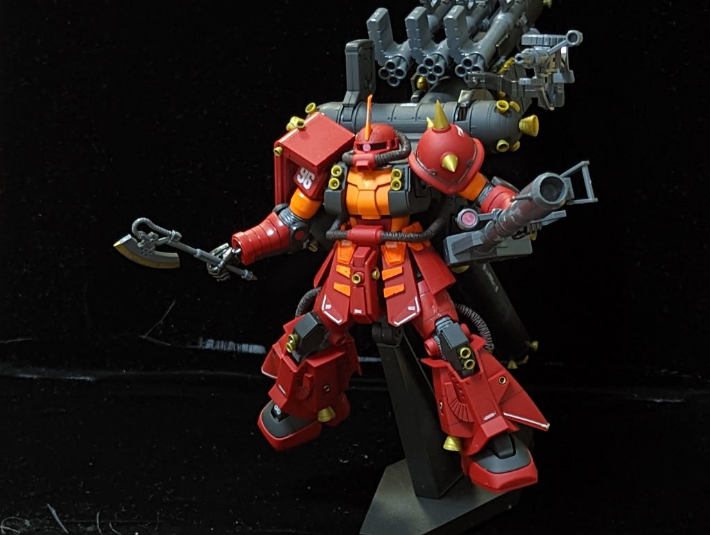 これだけ火器を積んでてもヒートホークは忘れない