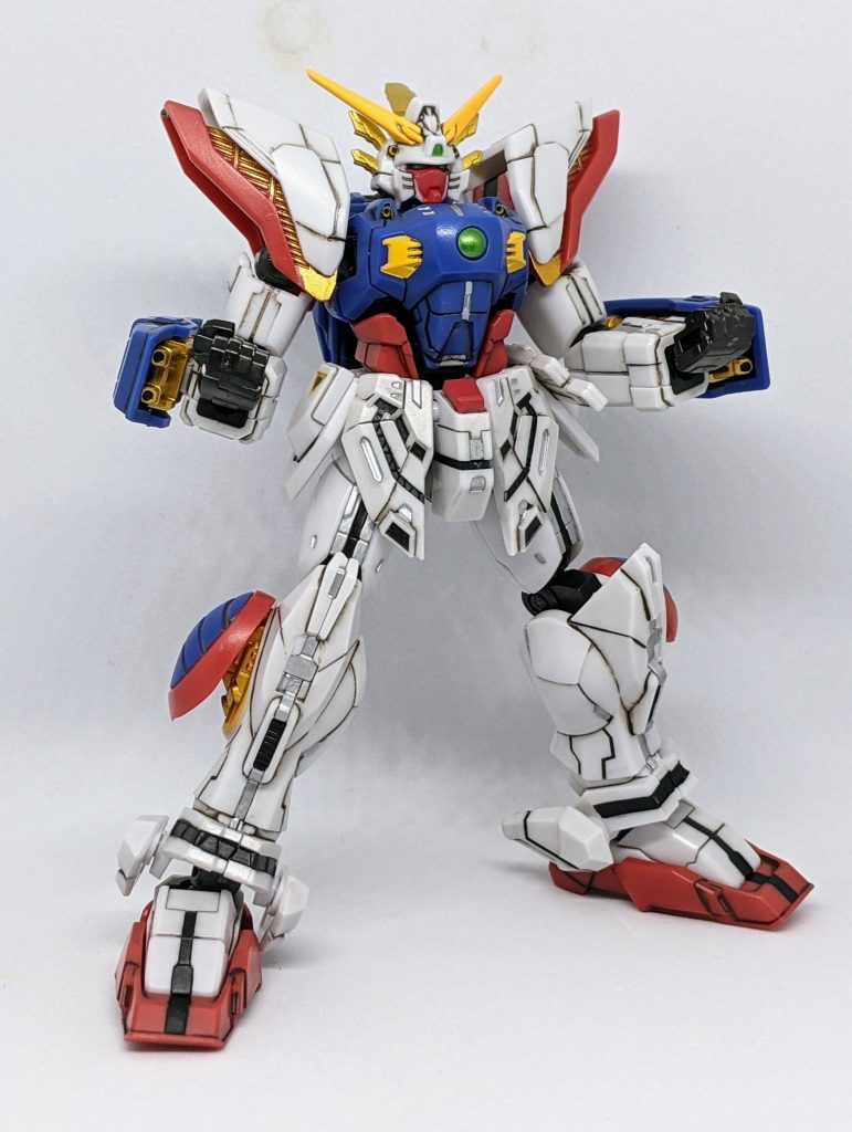 「そして!「スーパーモード」も再現可能!!シャイニングガンダムといえばやはりこの姿という方も多いのではないのでしょうか!」