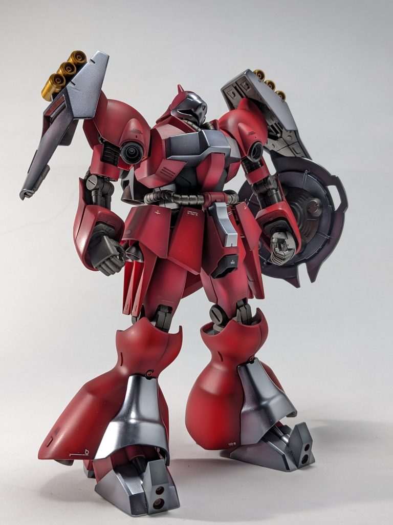 今回も全体グラデーション塗装をしています。パイプ部分はシタデルカラーで塗りました。