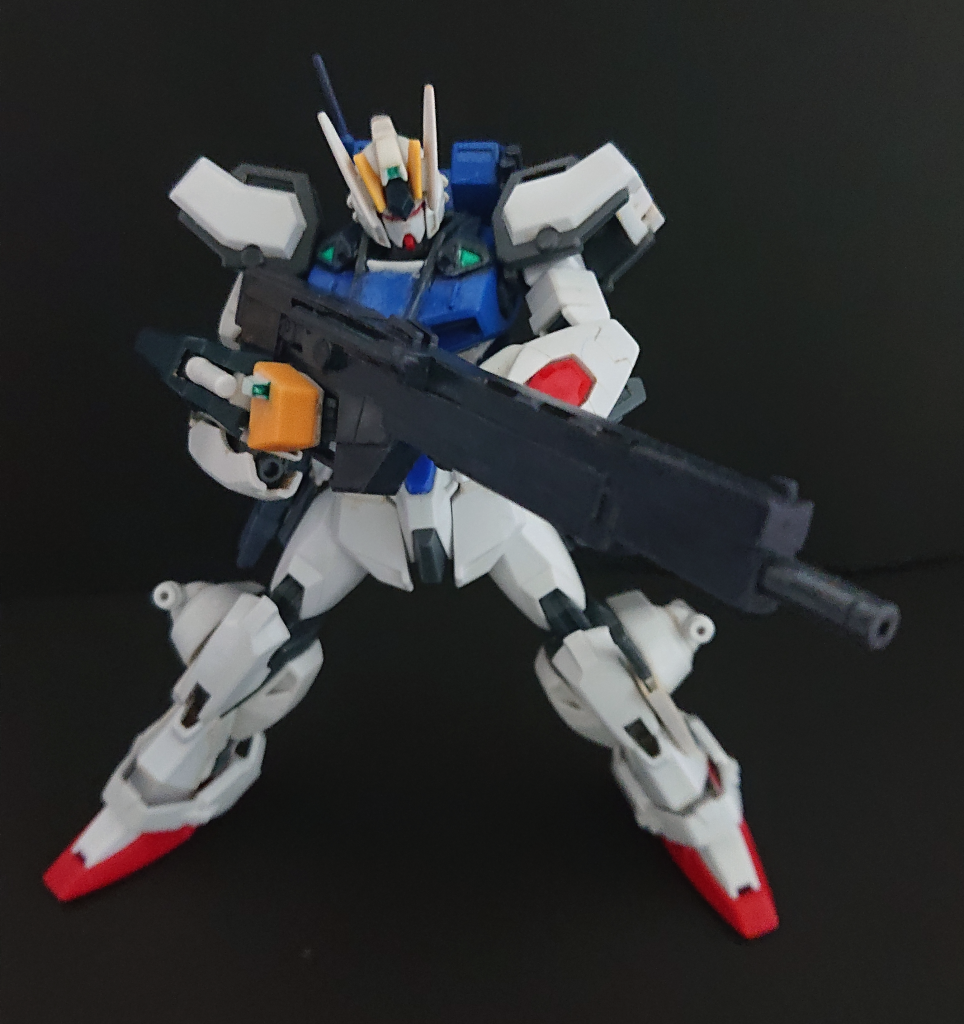 ロングビームライフル 本機の遠距離を補うため製造された武装。高威力かつ長射程を誇る