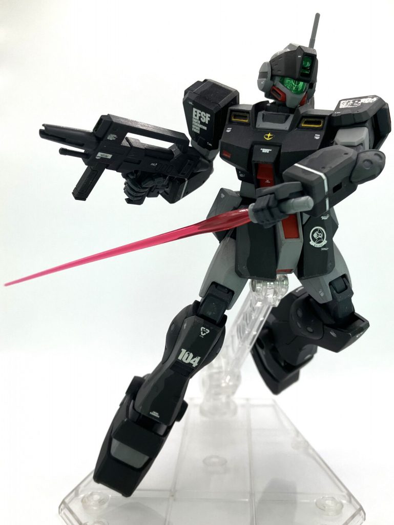 ゲームでは狙撃とか支援機ポジションですが、一年戦争時のジム系最強の機体です！近接性能もばっちり！！