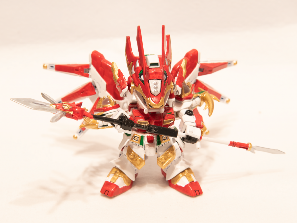 接続して一本の長槍に! スタイルが良くなっているので、このくらい長くないと迫力出ませんね。