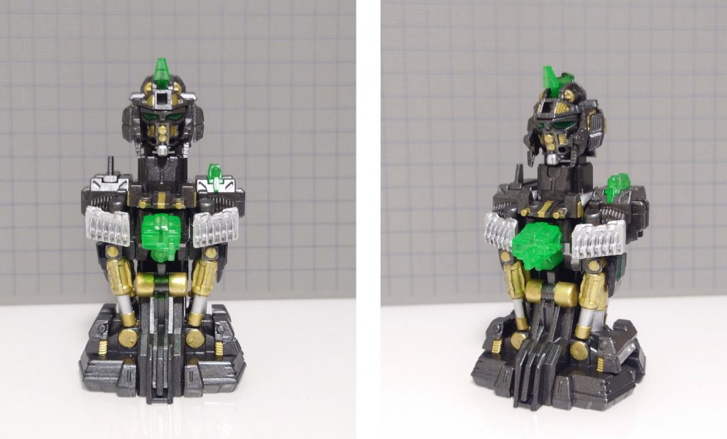 ガンメタルをベースに金・銀で塗装