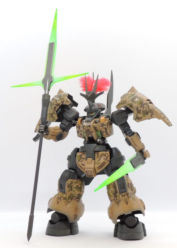 地上戦に特化したМSという独自設定で、怪獣酋長ジェロニモンやFSSのアパッチがイメージソースとなっています。