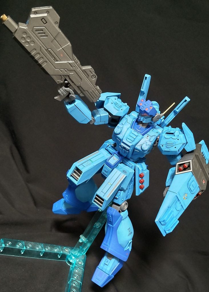 大型ライフルはアーマドコアのプラモから拝借。