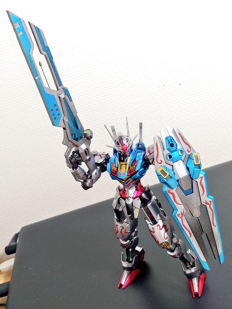 メタリックな塗装を目指して塗装しました