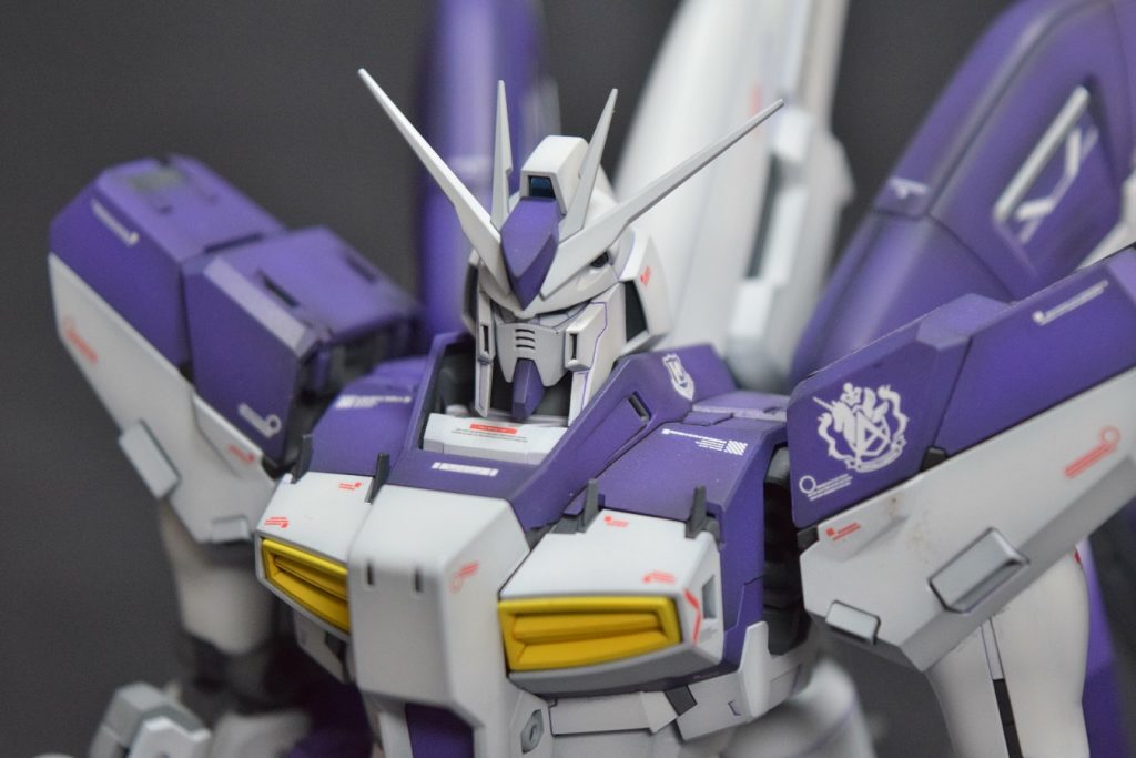 【MG　RX-93-ν2　Hi-νガンダム　Ver.ka】–2枚目/制作者：@SIRIUSdanna