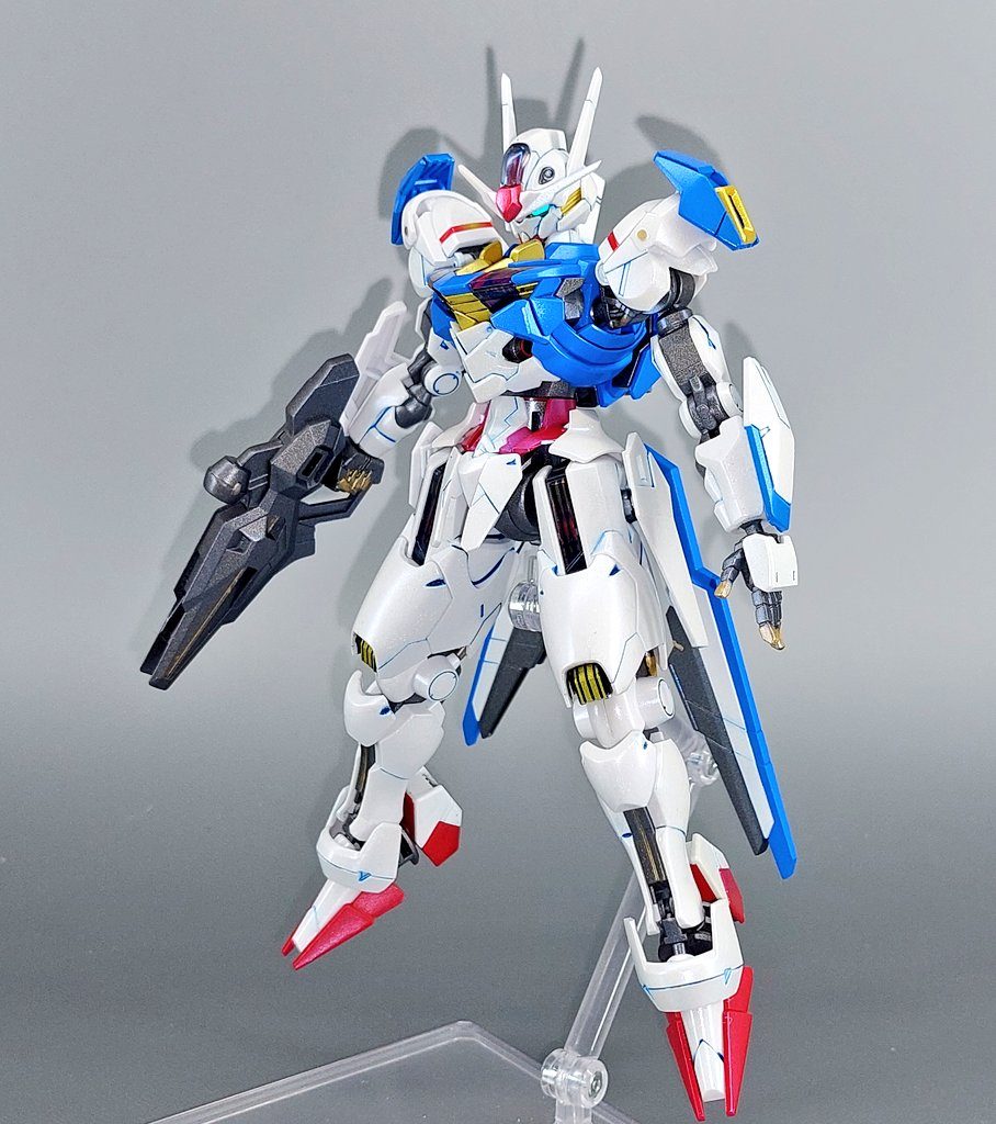 ビットオンフォームの素立ち。スマートなスタイルがカッコイイですね