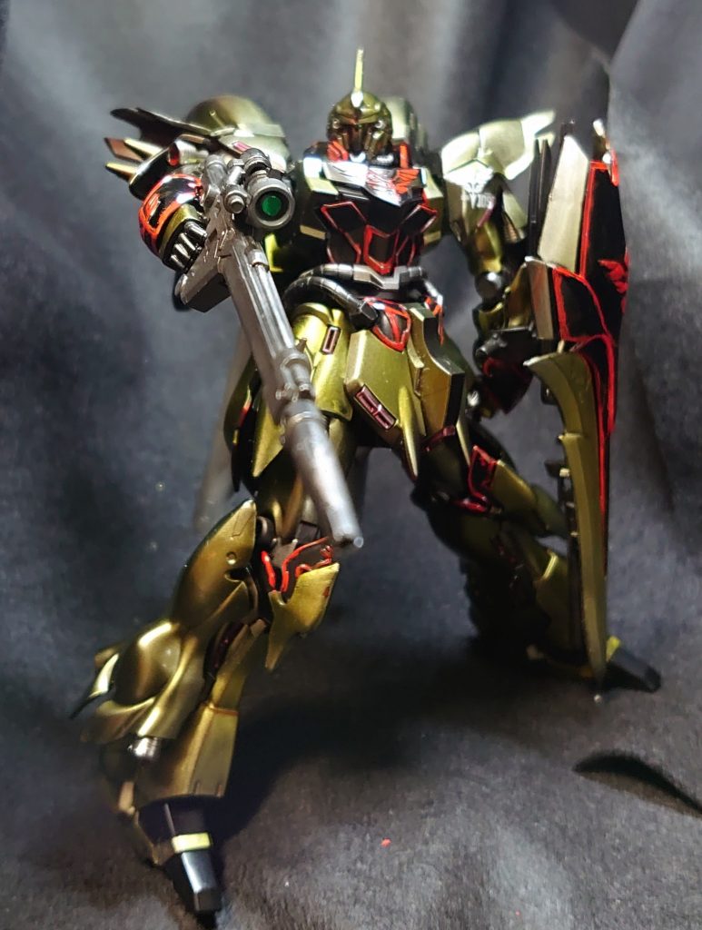 金色のシナンジュ–3枚目/制作者：プラモ・理科チャンネル[榮太郎]