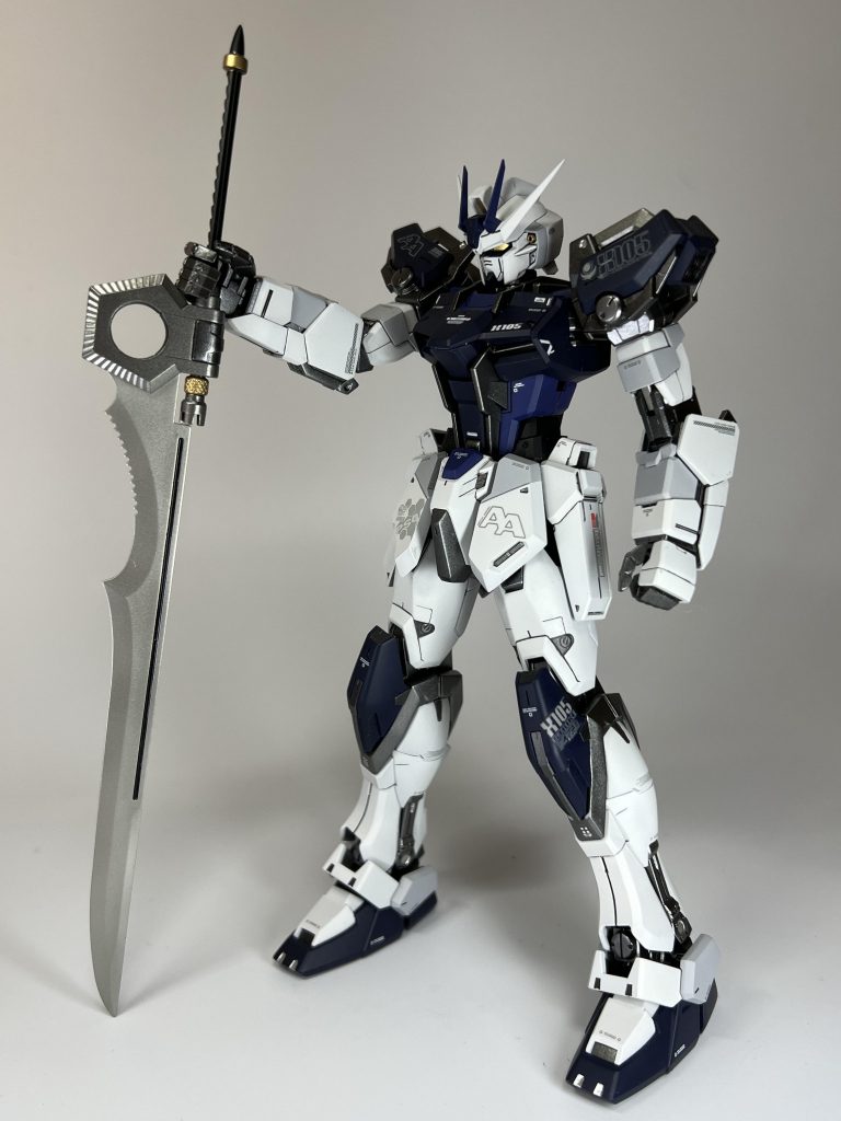 グランドスラム構えた状態で〆。以上MGストライクガンダムでした!このストライクをベースに各ストライカーパック装備状態もGUNSTAにアップしていきますので、よかったらご覧ください。