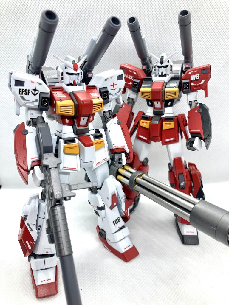 カイ機とハヤト機配色でだいぶイメージが変わりますね。ガンキャノンということで赤にしてシールド装備なし。シールドは作ってみましたが、個人的に似合わないと思うので装備しませんでした。