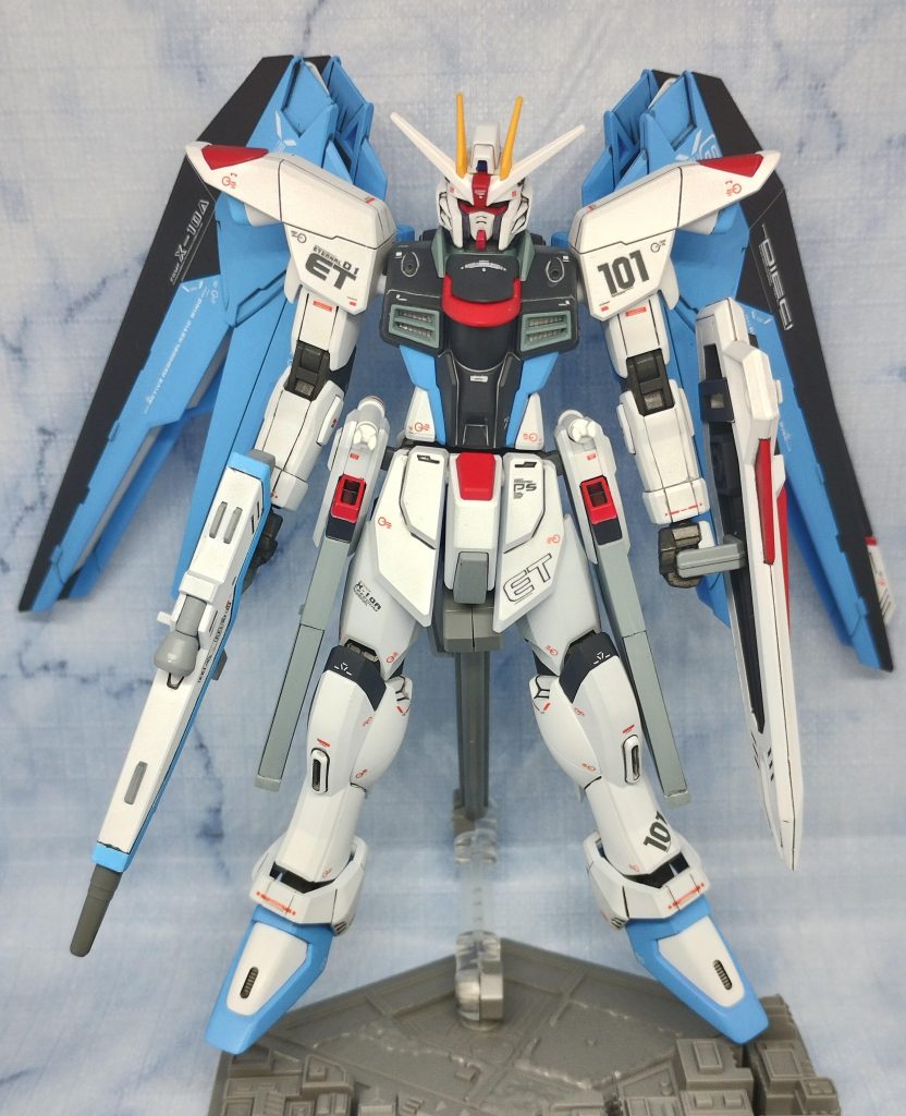 HGCE フリーダムガンダム–2枚目/制作者：定吉