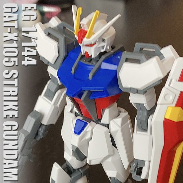 EG 1/144 GAT-X105 STRIKE GUNDAM