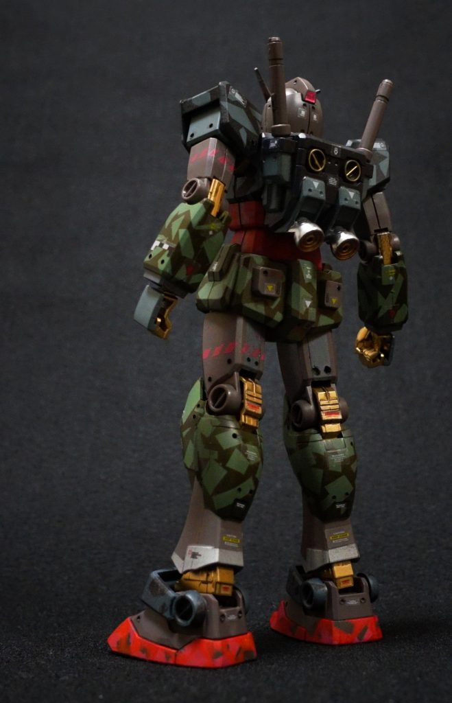 ●開発は地球で行われ、初期ロットは地上運用専用の仕様となっていることから、スラスターは背面のみで、アポジモーターなどは無い。●地上用のgroundから「78gd」となっている。