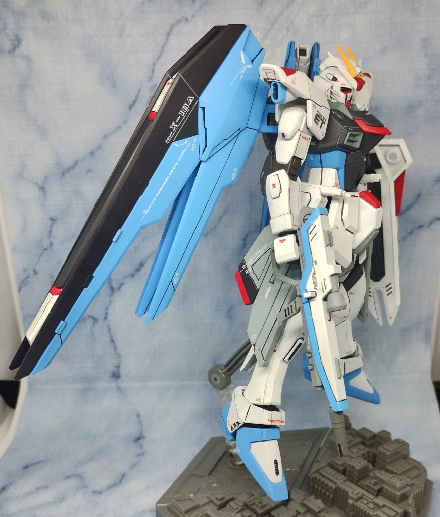 HGCE フリーダムガンダム–3枚目/制作者：定吉