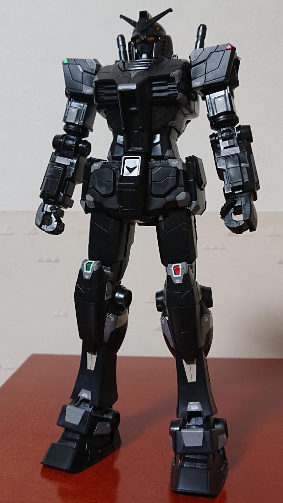 左から←付属のステッカーのみ貼りました。