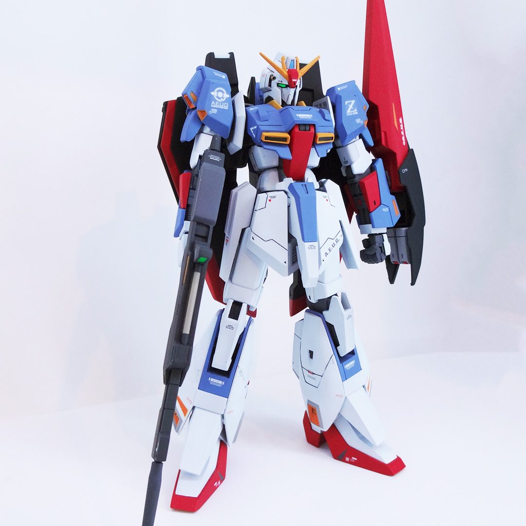 ガンプラ HGUC Zガンダム（リバイブ） 全塗装 完成品-