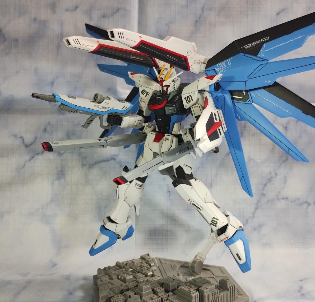 HGCE フリーダムガンダム–6枚目/制作者：定吉