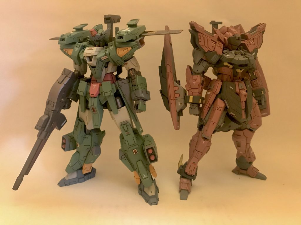 ちょっと前に作ったサイフォスと一枚。AGEだし、流用無しだし、パックパックそっくりだしで色々被ってます笑 でもやっぱりAGEキットいいなぁと思いました。ポリキャップ万歳。