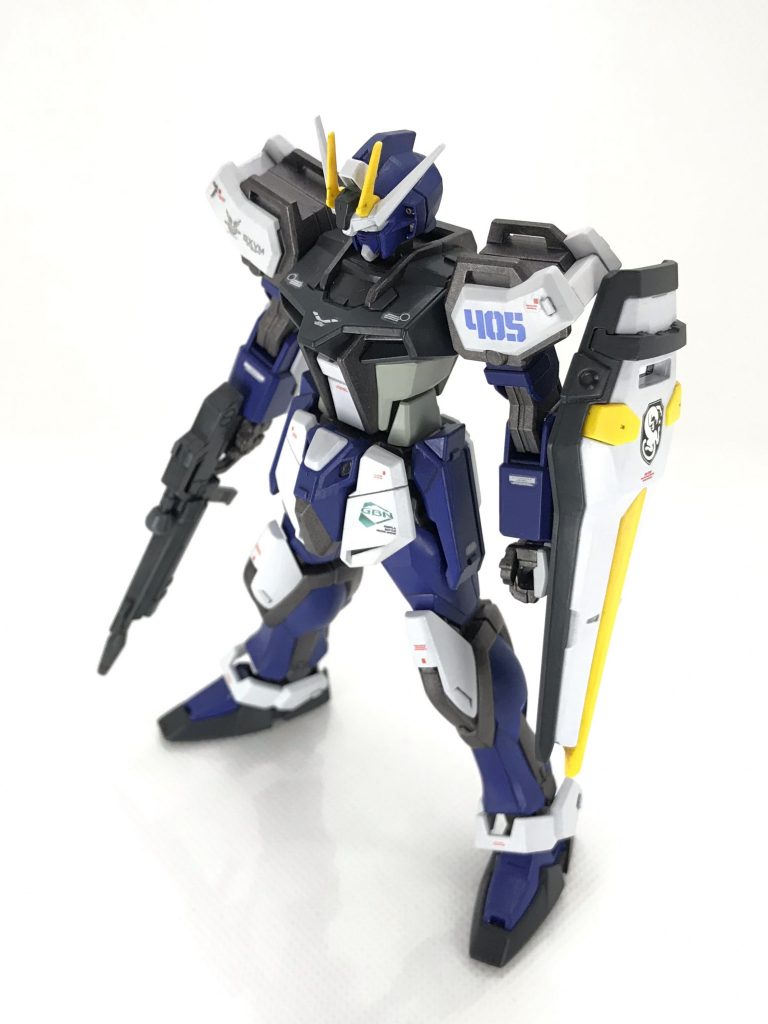 プラに直接シタデル塗ったら、ちょっとしたことで剥げてリペイント地獄に…。次からは使い方を考えないと…。